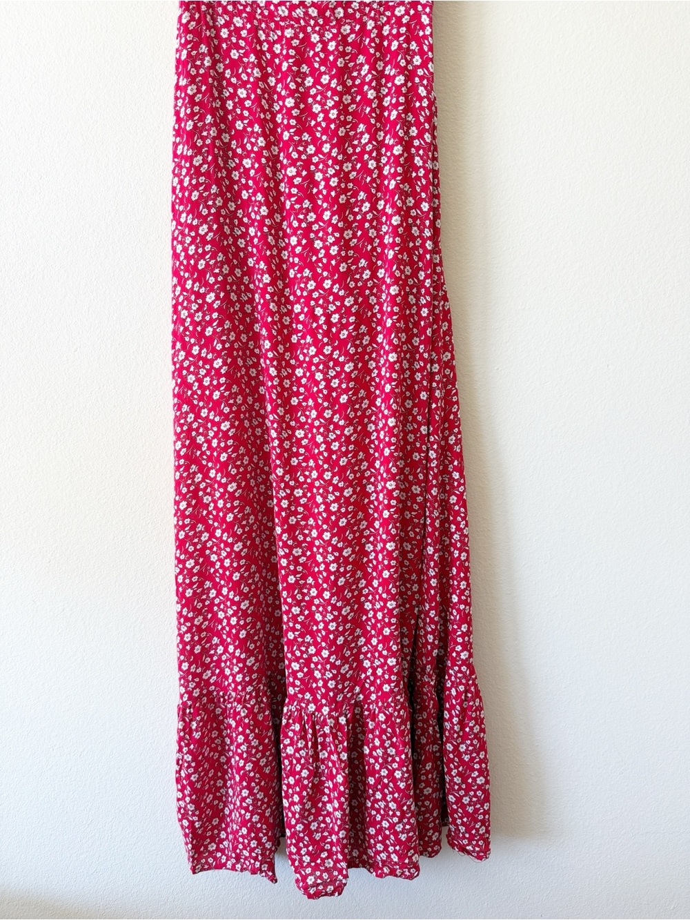 VICI Red Floral Maxi Dress Smocked Back Ruffle Strap Tiered Hem Rayon - Picture 5 of 13
